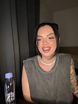 Snapshot of -RAHELA- chatting on 11/16/25, 02:55 -RAHELA- online show from 11/16/25, 02:55