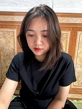 Lonnina online show from 10/30/25, 06:37