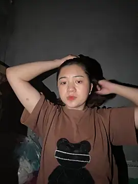 Lonnina online show from 11/08/25, 05:01