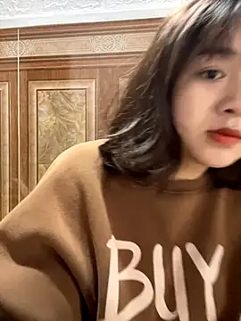 Lonnina online show from 11/17/25, 02:28