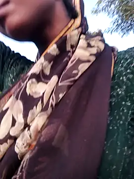 Snapshot of Fasfas2 chatting on 09/26/25, 01:20 Fasfas2 online show from 09/26/25, 01:20