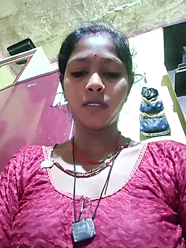 Snapshot of Fasfas2 chatting on 10/04/25, 12:30 Fasfas2 online show from 10/04/25, 12:30