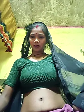 Snapshot of Fasfas2 chatting on 10/17/25, 01:46 Fasfas2 online show from 10/17/25, 01:46