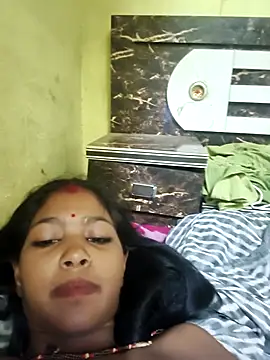 Snapshot of Fasfas2 chatting on 10/19/25, 02:01 Fasfas2 online show from 10/19/25, 02:01