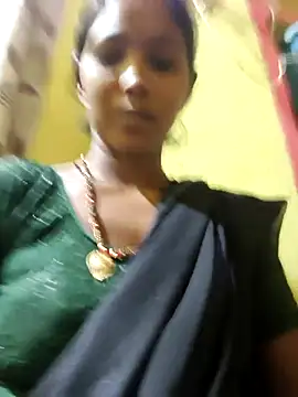 Snapshot of Fasfas2 chatting on 10/21/25, 03:35 Fasfas2 online show from 10/21/25, 03:35