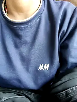 Snapshot of Fasfas2 chatting on 10/29/25, 04:48 Fasfas2 online show from 10/29/25, 04:48