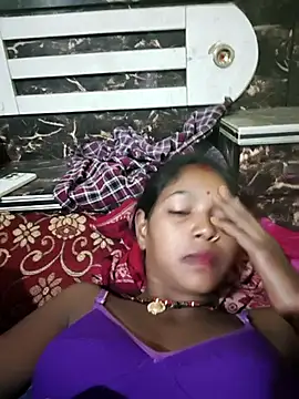 Snapshot of Fasfas2 chatting on 11/16/25, 01:22 Fasfas2 online show from 11/16/25, 01:22