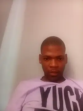 khalazinike online show from 11/16/25, 10:43