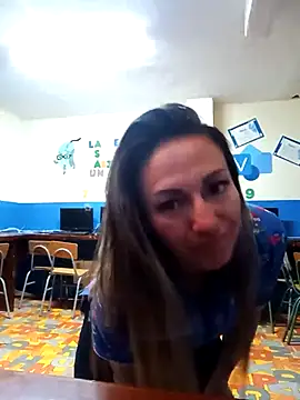 Snapshot of -AngelNova- chatting on 10/20/25, 01:00 -AngelNova- online show from 10/20/25, 01:00