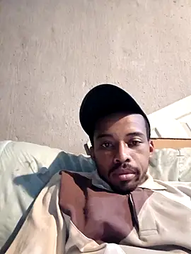 Snapshot of NBLHOTTBOYZ chatting on 11/25/25, 05:35 NBLHOTTBOYZ online show from 11/25/25, 05:35