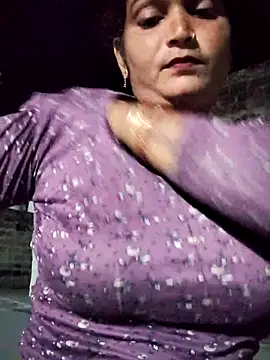 Kavya hot online show from 10/22/25, 04:07