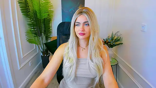 LeslieMineg online show from 09/19/25, 07:47