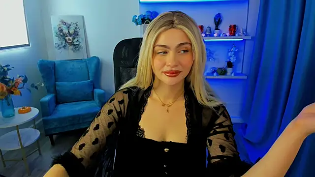 LeslieMineg online show from 10/23/25, 08:18