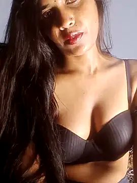 Snapshot of mahakumari12 chatting on 09/21/25, 11:06 mahakumari12 online show from 09/21/25, 11:06