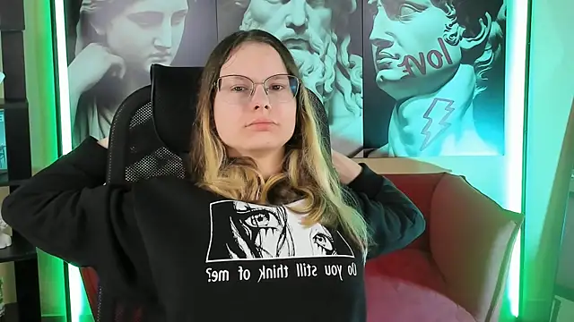 Carrie Rose online show from 09/15/25, 04:12