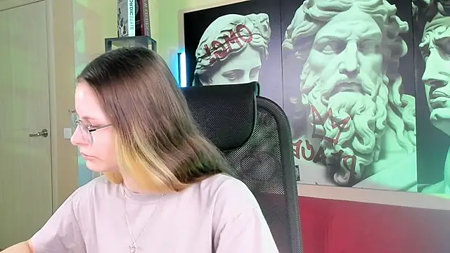 Carrie Rose online show from 09/29/25, 04:17