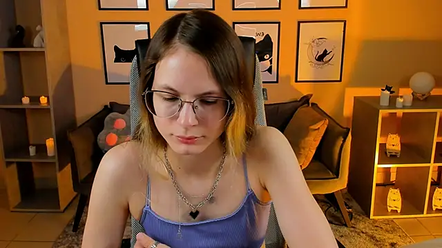 Carrie Rose online show from 10/30/25, 02:24