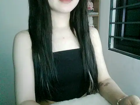 Annabelle-e online show from 10/13/25, 05:57