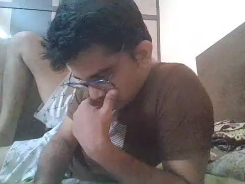 Snapshot of GOJO_1 chatting on 09/18/25, 07:21 GOJO 1 online show from 09/18/25, 07:21