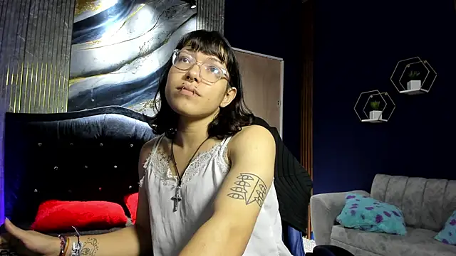 christina vamp1 online show from 10/29/25, 02:41