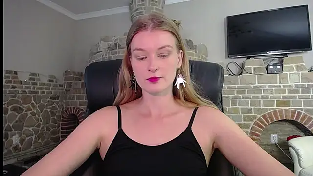 Snapshot of MysticVenus_ chatting on 09/23/25, 12:52 MysticVenus online show from 09/23/25, 12:52