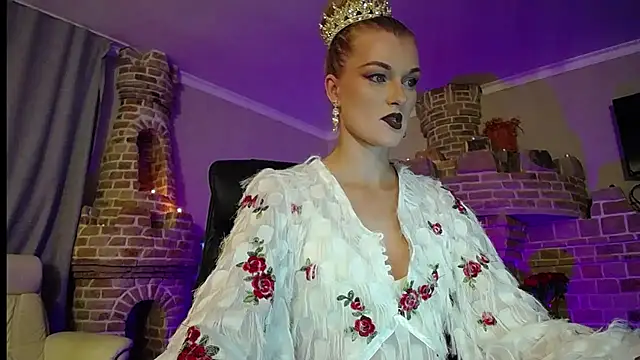 Snapshot of MysticVenus_ chatting on 10/07/25, 04:59 MysticVenus online show from 10/07/25, 04:59