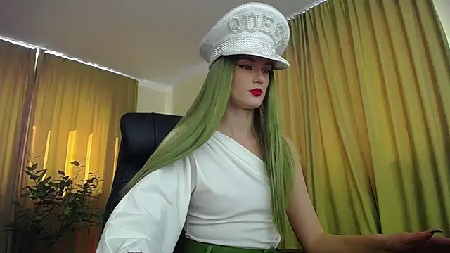 Snapshot of MysticVenus_ chatting on 10/12/25, 07:51 MysticVenus online show from 10/12/25, 07:51