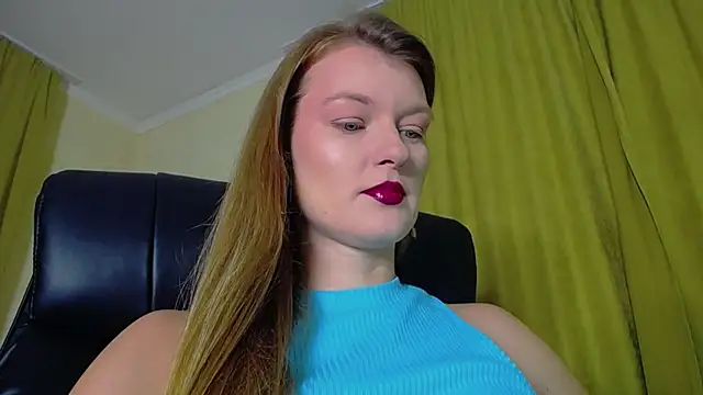 Snapshot of MysticVenus_ chatting on 11/16/25, 10:32 MysticVenus online show from 11/16/25, 10:32