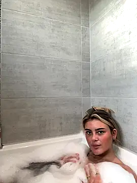 CassyBaby online show from 10/22/25, 02:50