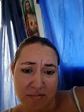 Snapshot of casandra0925 chatting on 09/18/25, 08:33 casandra0925 online show from 09/18/25, 08:33
