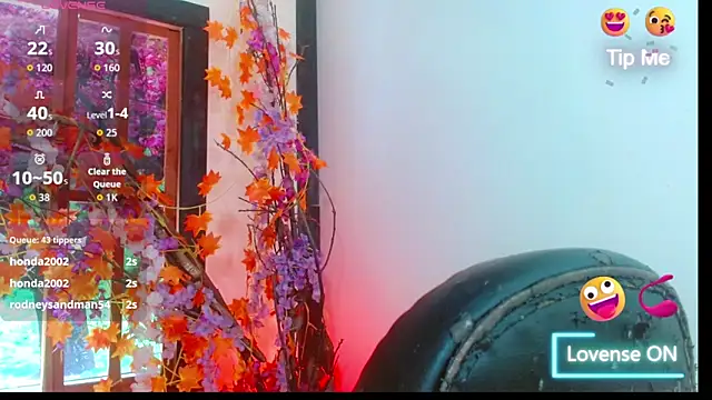 Cristal Villael online show from 11/01/25, 03:08