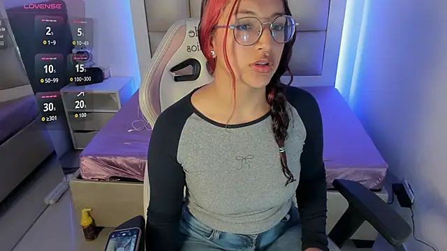 Valkiria js online show from 11/12/25, 12:49