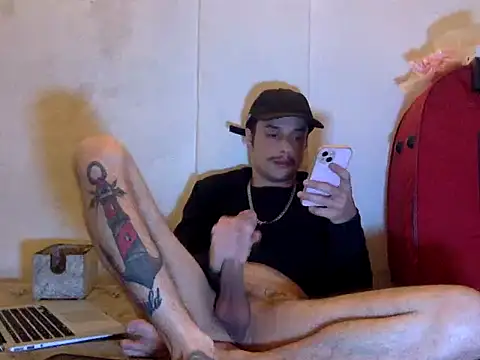 chrisalmeid  online show from 10/09/25, 05:16