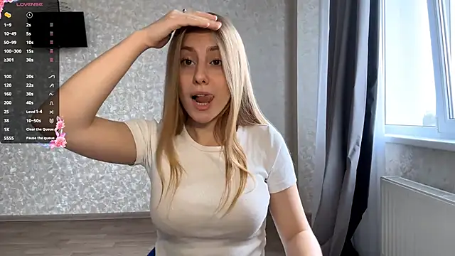 Snapshot of DreamyOlivia chatting on 10/11/25, 10:47 DreamyOlivia online show from 10/11/25, 10:47