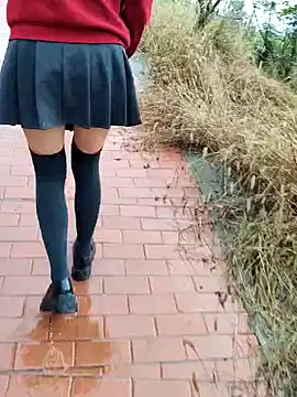 shaoshao-7758 online show from 10/17/25, 12:36