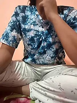 Hott Archana online show from 10/14/25, 06:42