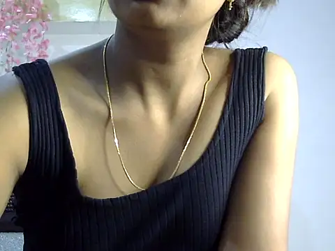 Snapshot of Darlo99 chatting on 09/13/25, 05:46 Darlo99 online show from 09/13/25, 05:46