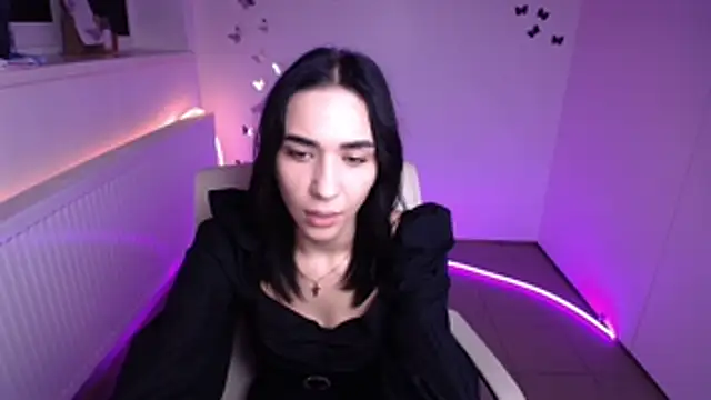 Bella Night4 online show from 10/28/25, 07:23