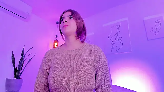 kaylajhonnes6 online show from 10/28/25, 11:58