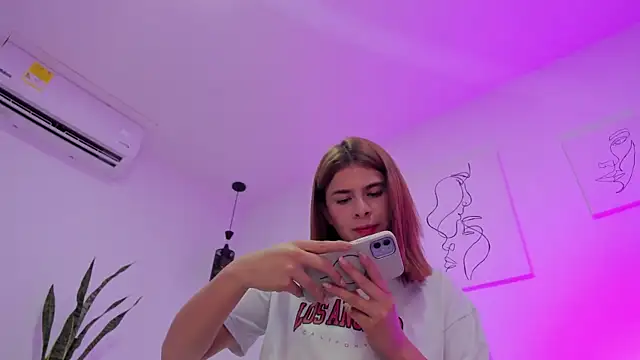 kaylajhonnes6 online show from 11/10/25, 07:13