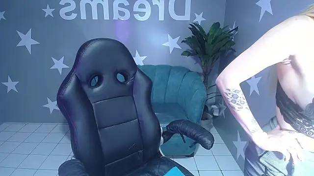 Candy kush t online show from 10/24/25, 08:38