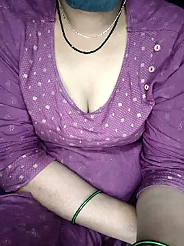 SindhuHappy online show from 11/08/25, 04:07