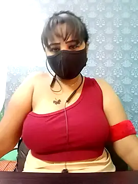 Snapshot of tamil_Vennila chatting on 09/15/25, 08:03 tamil Vennila online show from 09/15/25, 08:03