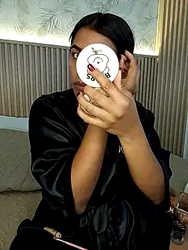 Liss-Reyes online show from 10/31/25, 12:17