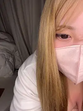 Chua-chan online show from 10/21/25, 07:36