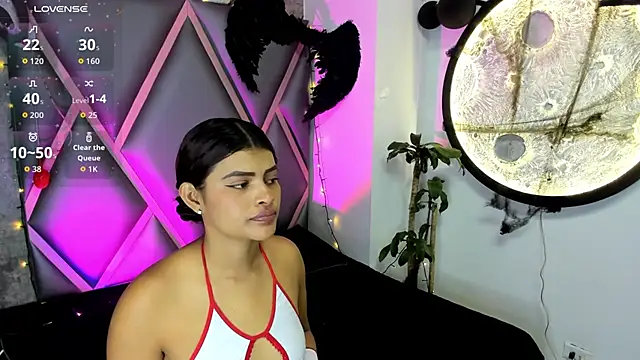 Miaa Rosse online show from 10/29/25, 11:56