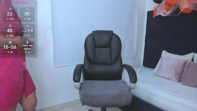 kate lua online show from 10/16/25, 12:17