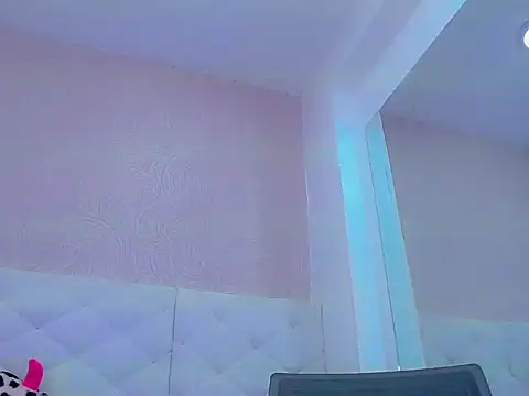 hanna sweett34 online show from 10/24/25, 05:26