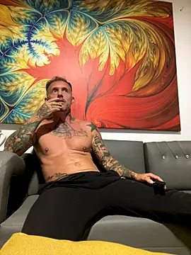 Snapshot of MagicLex1 chatting on 09/30/25, 11:10 MagicLex1 online show from 09/30/25, 11:10