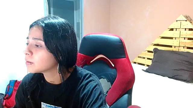 gracewoe online show from 10/07/25, 03:36